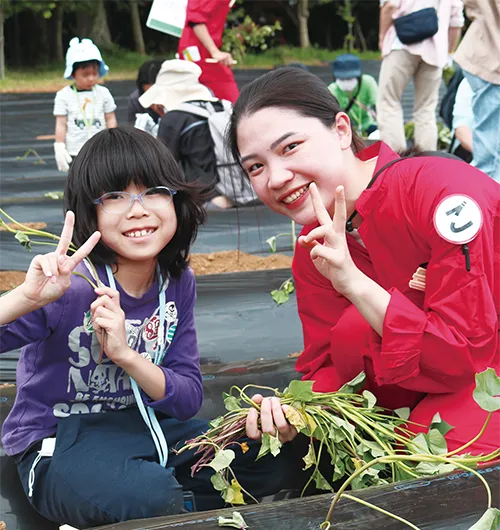 苗植会のようす