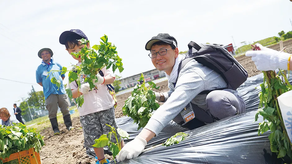 苗植会のようす